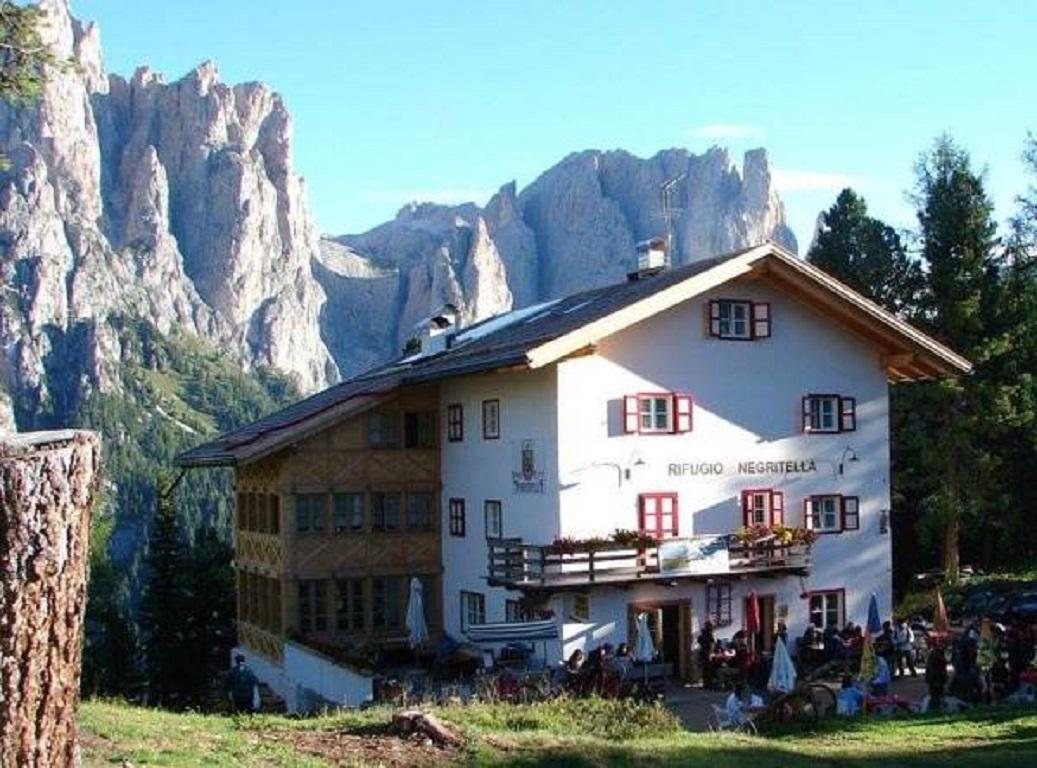 Hotel Rifugio Negritella Pozza di Fassa Exteriér fotografie